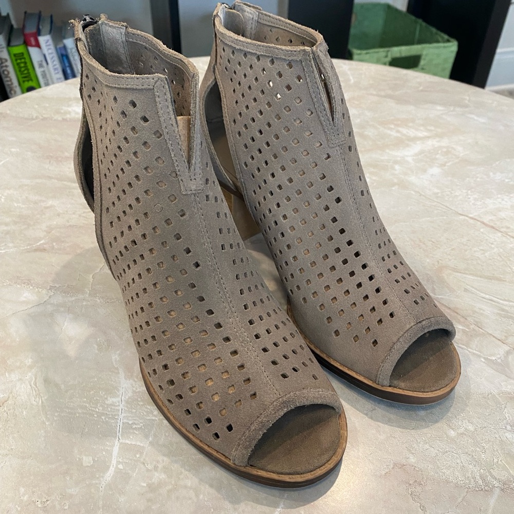 Dirty Laundry - Tessa heels